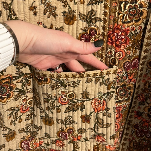 New Identity Coral Beige Gold Floral Print Quilted Jacket with Pockets Large - Picture 4 of 7